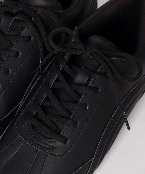 HARE(ハレ)の「NAGAREスニーカー(HARE)(スニーカー・メンズ・ブラック・MEDIUM/LARGE)」の5枚目の写真