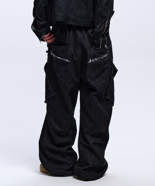 RSSC(アールエスエスシー)の「STRIPE MIXED CARGO DENIM PANTS - BLACK(デニムパンツ・レディース・その他・1/2)」の3枚目の写真