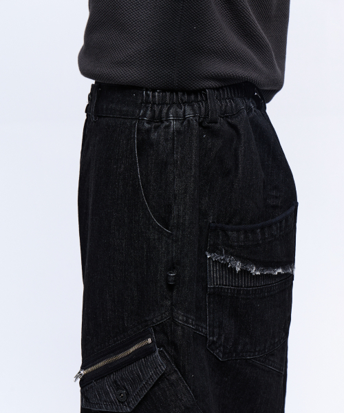 RSSC(アールエスエスシー)の「STRIPE MIXED CARGO DENIM PANTS - BLACK(デニムパンツ・レディース・その他・1/2)」の9枚目の写真