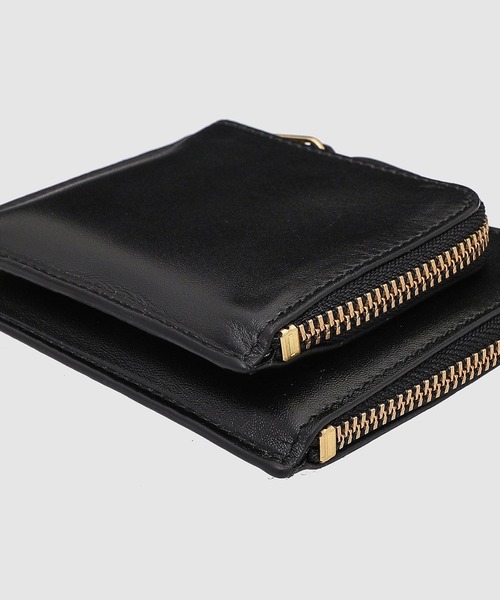 Wallet COMME des GARCONS（ウォレットコム デギャルソン）の「【OUTSIDE POCKET】L-ZIP WALLET（財布・メンズ・ブラック/レッド・ONE SIZE）」の4枚目の写真