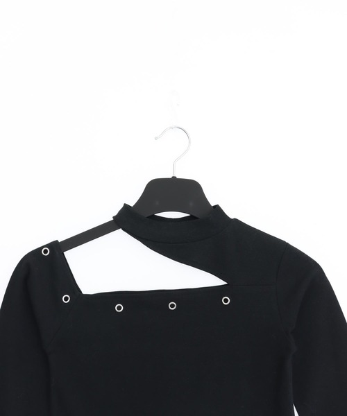 ANAP(アナップ)の「ハトメポイント カットアウト トップス(Tシャツ/カットソー・レディース・ホワイト/ブラック/ダークグレー・F)」の8枚目の写真