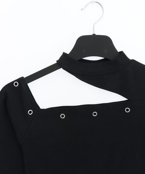 ANAP(アナップ)の「ハトメポイント カットアウト トップス(Tシャツ/カットソー・レディース・ホワイト/ブラック/ダークグレー・F)」の7枚目の写真