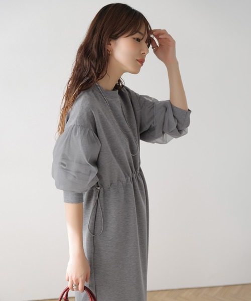 AMELY(エミリー)の「チュールスリーブワンピース(ワンピース・レディース・グレー/ブラック/ベージュ・フリー)」の2枚目の写真