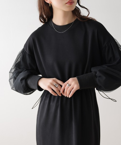 AMELY(エミリー)の「チュールスリーブワンピース(ワンピース・レディース・グレー/ブラック/ベージュ・フリー)」の6枚目の写真
