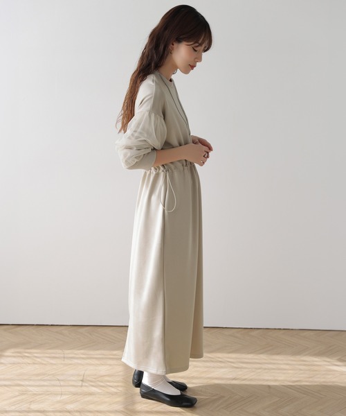 AMELY(エミリー)の「チュールスリーブワンピース(ワンピース・レディース・グレー/ブラック/ベージュ・フリー)」の15枚目の写真