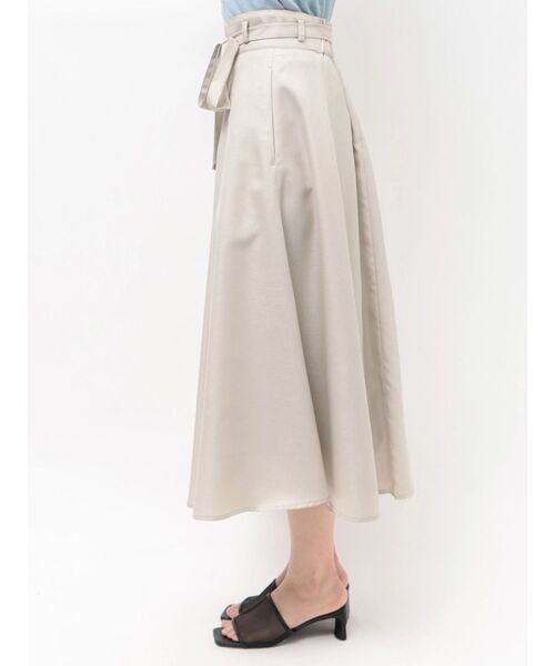 TONAL(トーナル)の「ハイウエスト細リボンフレアスカート(スカート・レディース・ピンク/ベージュ/モカ/ネイビー・MEDIUM/SMALL)」の19枚目の写真