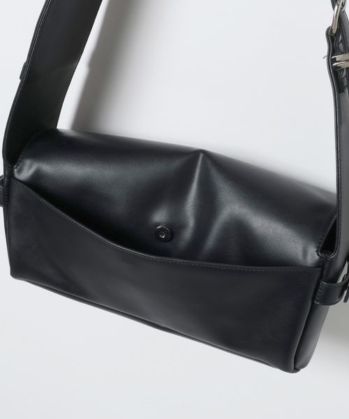 JEANASIS（ジーナシス）の「スクエアフェイクレザーショルダー/666201（ショルダーバッグ・レディース・ブラック/アイボリー/カーキ・FREE）」の11枚目の写真