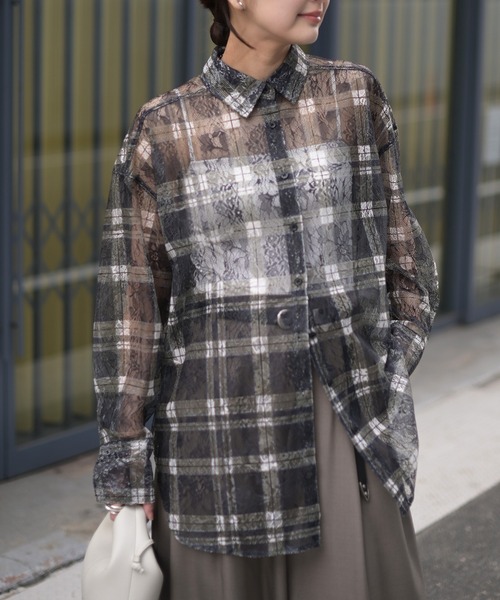 Marient（マリエント）の「レースチェックシアーSH（シャツ/ブラウス・レディース・ブラック/ホワイト・FREE）」の2枚目の写真