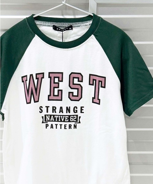 Universal Style Wear（ユニバーサルスタイルウェア）の「ラグランプリントロゴ半袖Tシャツ（Tシャツ/カットソー・キッズ・グレー系その他/ホワイト×グリーン/サックスブルー/杢グレー/オレンジ系その他/ネイビー系/ダークグリーン/ブラック系その他/ベージュ系その他/ダークグリーン系2/ダークグリーン系1/ホワイト×ネイビー/グレー系その他2/ネイビー/チャコール・120cm/130cm/140cm/150cm/160cm）」の10枚目の写真