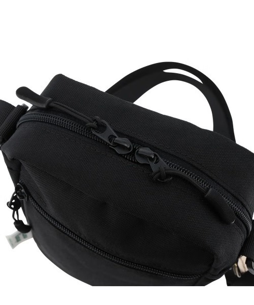SAC'S BARJean（サックスバージーン）の「【Curious George/おさるのジョージ】縦型ショルダーバッグ（ショルダーバッグ・レディース・ブラック・FREE）」の11枚目の写真