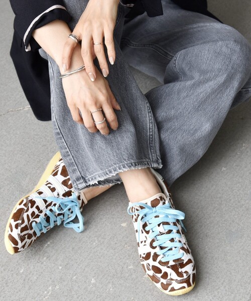 adidas Originals(アディダスオリジナルス)の「adidas Originals:JAPAN(スニーカー・レディース・ライトブルー/グリーン・30/35/40/45/50)」の2枚目の写真