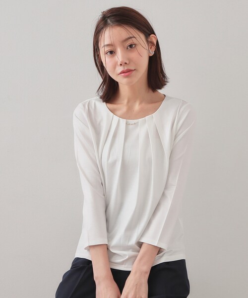 index(インデックス)の「タックビジュー7分袖トップス【洗濯機可】(Tシャツ/カットソー・レディース・ナチュラル/オフホワイト/ピンク・42/40/38/36)」の4枚目の写真
