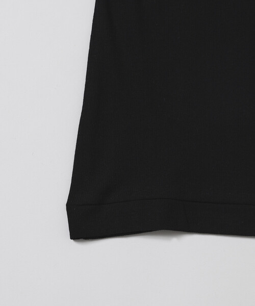 Firsthand(ファーストハンド)の「NOHRA/ノーラ Cotton rib long sleeve top / N26SS-C07 / バックオープン コットンリブ ロングスリーブ Tシャツ(Tシャツ/カットソー・レディース・ホワイト/ブラック・MEDIUM)」の16枚目の写真