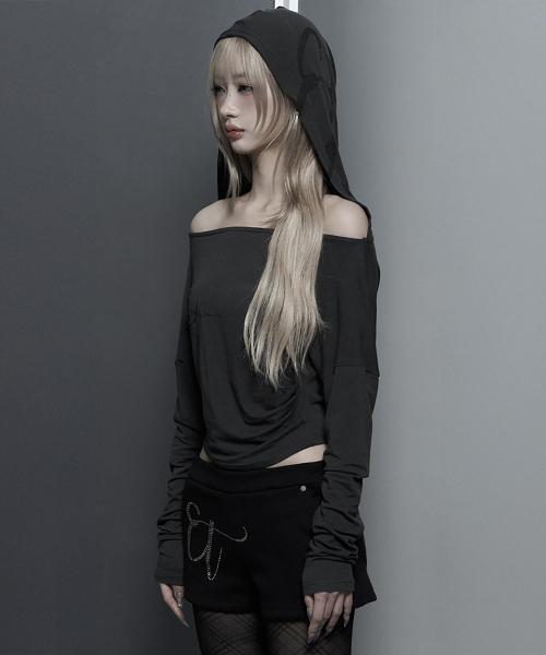 ETRE AU SOMMET(エトレオソメ)の「Lettering Hooded Slim-Fit Long Sleeve Top (Dark Gray)(Tシャツ/カットソー・レディース・ダークグレー・FREE)」の2枚目の写真