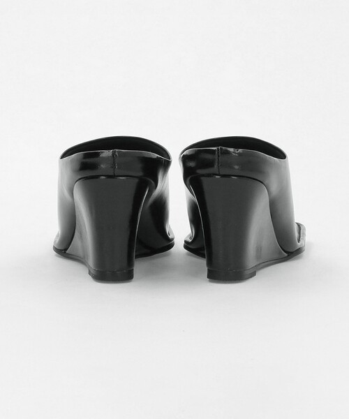 MARW UNITED ARROWS(マルゥ ユナイテッドアローズ)の「<MARW UNITED ARROWS+ODETTE E ODILE>スクエア ウェッジ ミュール(その他シューズ・レディース・ブラック・23.5cm/22.5cm/24.5cm/23cm/25cm/22cm/24cm)」の12枚目の写真