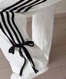 STAY MOTION（ステイモーション）の「【WEB限定】サイドダブルリボンスウェットパンツ［骨格ウェーブ/Y2K/ストリート/カジュアル/韓国ファッション］（スウェットパンツ）」