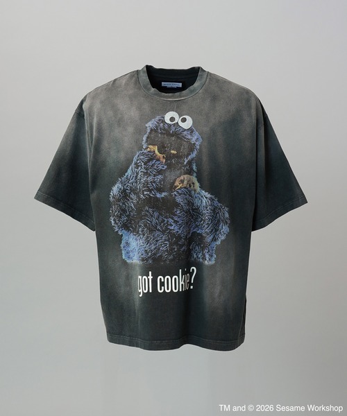 MAISON SPECIAL（メゾンスペシャル）の「《UNISEX》【MOVIE SERIES】「SESAME STREET」- Got Cookie - Prime-Over Crew Neck Short Sleeve T-Shirt/「セサミストリート」-ゴットクッキー-プライムオーバークルーネックショートスリーブTシャツ【MAISON SPECIAL/メゾンスペシャル】（Tシャツ/カットソー・メンズ・ネイビー/ブラック・0/1/2）」の8枚目の写真