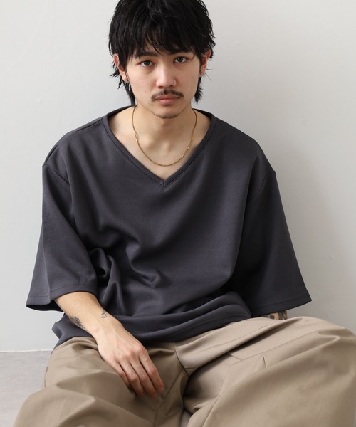 FUNALIVE（ファンアライブ）の「裾ドローコード付き半袖VネックT（Tシャツ/カットソー・メンズ・ホワイト/ブラック/チャコール・M/L）」の3枚目の写真