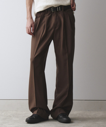 MAISON MINED（メゾンミネド）の「SAINT TWO TUCK WIDE PANTS BROWN（スラックス）」