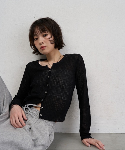 NUJOH(ヌゾ)の「Sheer Rib Crop Cardigan / シアーリブクロップカーディガン(カーディガン/ボレロ・レディース・ライトブルー/アイボリー/グレー/ブラック・FREE)」の9枚目の写真