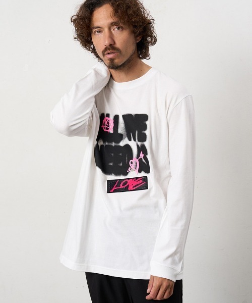 STUD MUFFIN(スタッドマフィン)の「mlt5684- 5.6ozコットン天竺 ALLWENEEDISシークインLS Tシャツ(624-02898)(Tシャツ/カットソー・メンズ・ブラック/チャコールグレー/ホワイト・2/3/4)」の18枚目の写真