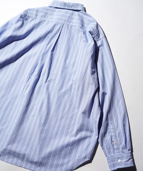 MAUI and Sons（マウイアンドサンズ）の「Maui & Sons / マウイアンドサンズ Pacific Big Shirt ストライプ ビッグシャツ（シャツ/ブラウス・メンズ・ベージュ/ブルー/マルチ・MEDIUM/LARGE）」の21枚目の写真