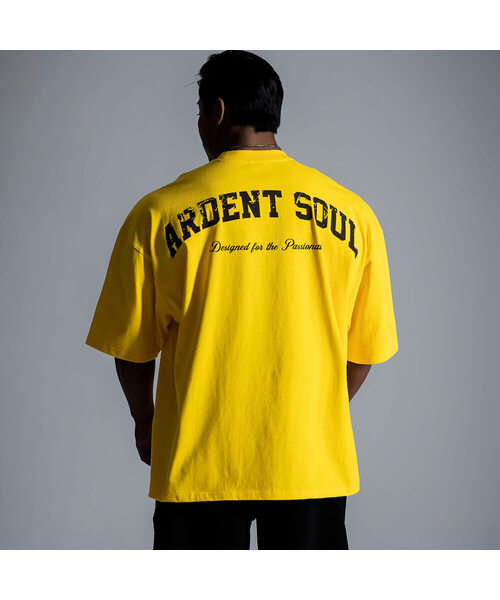 ARDENTSOUL（アーデントソウル）の「バックアーチジャイアントフィット半袖2カラー（Tシャツ/カットソー・メンズ・カーキ/イエロー・MEDIUM/LARGE/X-LARGE/XX-LARGE）」の2枚目の写真