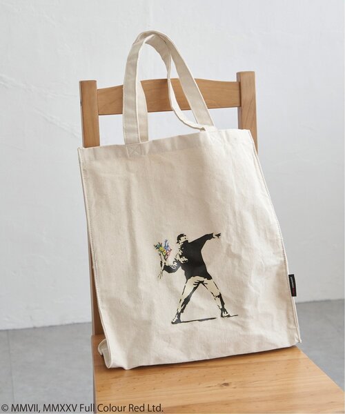 VENCEEXCHANGE(ヴァンスエクスチェンジ)の「Banksy バンクシー ボックストートバッグ(ショルダーバッグ・メンズ・アイボリー/その他1/その他2・フリー)」の2枚目の写真