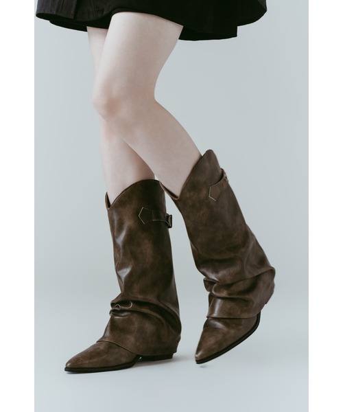 Knuth Marf(クヌースマーフ)の「western belted boots(ブーツ・レディース・ブラック/ブラウン・24/25/23)」の2枚目の写真