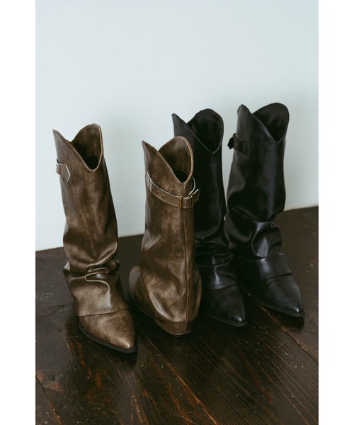 Knuth Marf(クヌースマーフ)の「western belted boots(ブーツ・レディース・ブラック/ブラウン・24/25/23)」の3枚目の写真