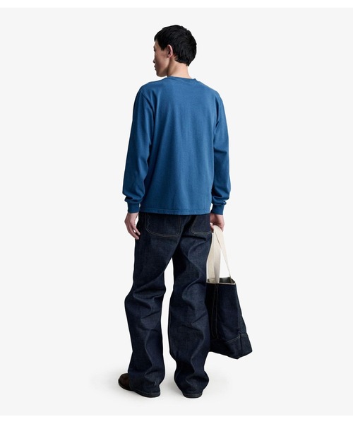 A.P.C.（アーペーセー）の「T-SHIRT LONG SLEEVE A.P.C. X BRAINDEAD（Tシャツ/カットソー・メンズ・ブルー・S/M/L）」の3枚目の写真
