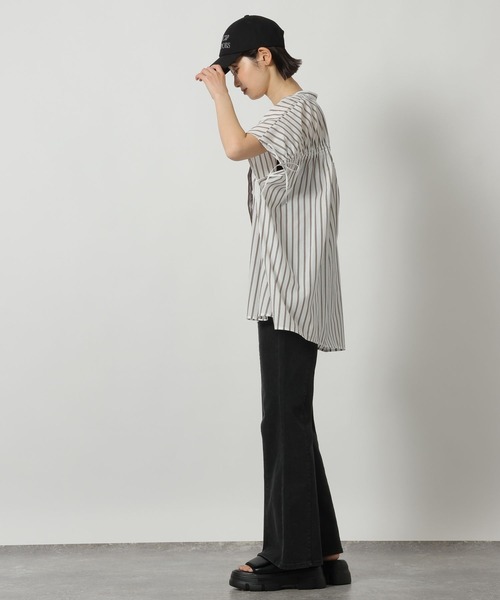 LAKOLE（ラコレ）の「＜多機能ウェア＞バックシャーリングノースリーブブラウス / 659862（シャツ/ブラウス・レディース・オフホワイト/ブルー/ブラック/ベージュ・FREE）」の14枚目の写真