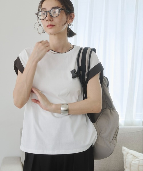 ANGIE(アンジー)の「配色 レイヤード フレンチスリーブ Tシャツ / バイカラーコットン Tシャツ / 夏服(Tシャツ/カットソー・レディース・オフホワイト/ベージュ/ライトグレー・FREE)」の4枚目の写真