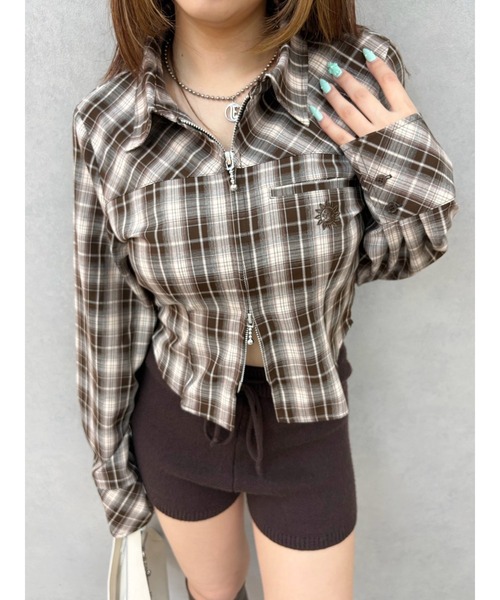 EVRIS(エヴリス)の「SUNNYコンパクトチェックシャツ 秋服(シャツ/ブラウス・レディース・ベージュ/ブラウン/ブラック・FREE)」の15枚目の写真