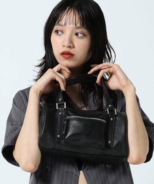 PAGEBOY(ページボーイ)の「【2WAY仕様】スタッズミニボストンバッグ(ショルダーバッグ・レディース・ブラック/ガンメタ・FREE)」の20枚目の写真