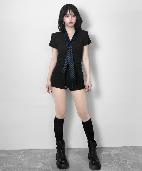 FOLLOWIN(フォロウィン)の「【取り外し可能/2WAY】ネクタイセットVネックシャーリングトップス(Tシャツ/カットソー・レディース・ブラック/ホワイト・FREE)」の10枚目の写真