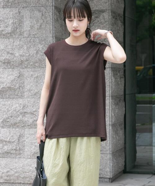 ITEMS URBANRESEARCH(アイテムズ アーバンリサーチ)の「カットジョーゼットフレンチTシャツ(Tシャツ/カットソー・レディース・ホワイト/ブラック/ブラウン・FREE)」の3枚目の写真