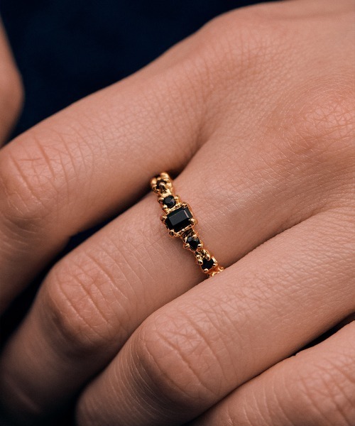 Fauvirame（フォーヴィレイム）の「【Fauvirame】Lava Onyx Ring / ラヴァオニキスリング（リング・レディース・GOLD・9/11）」の2枚目の写真