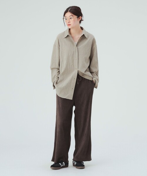 BEAMS HEART(ビームスハート)の「チェック オーバーサイズ シャツ(シャツ/ブラウス・レディース・イエロー/ベージュ/ブラック・FREE)」の5枚目の写真