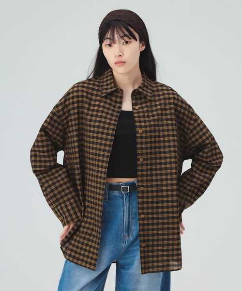 BEAMS HEART(ビームスハート)の「チェック オーバーサイズ シャツ(シャツ/ブラウス・レディース・イエロー/ベージュ/ブラック・FREE)」の4枚目の写真