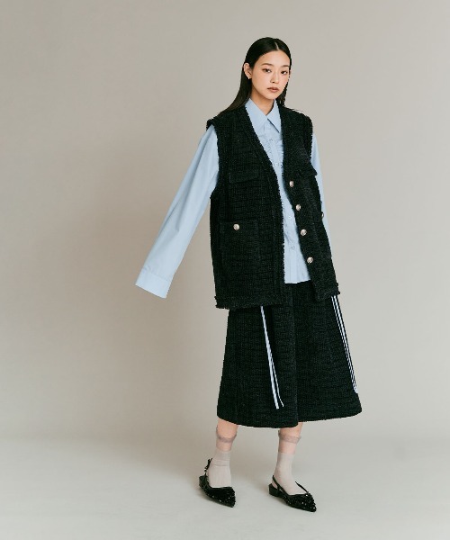 W:Huku（フーク）の「ウールミックス ツイード オーバー ベスト / Wool-Blend Tweed Overvest（ベスト・レディース・ブラック/ライトグレー/ブラウン・FREE）」の11枚目の写真