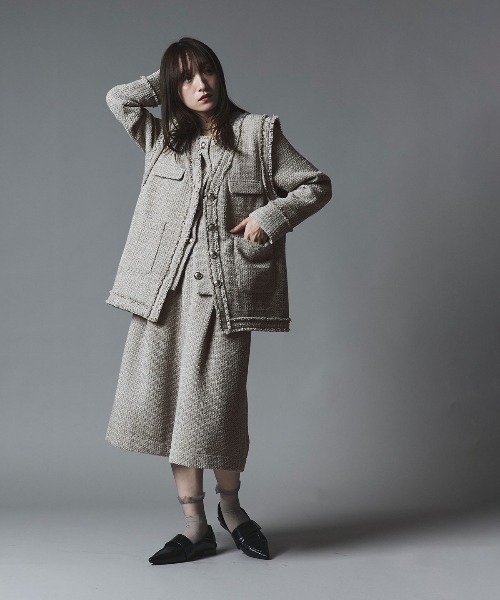 W:Huku（フーク）の「ウールミックス ツイード オーバー ベスト / Wool-Blend Tweed Overvest（ベスト・レディース・ブラック/ライトグレー/ブラウン・FREE）」の13枚目の写真