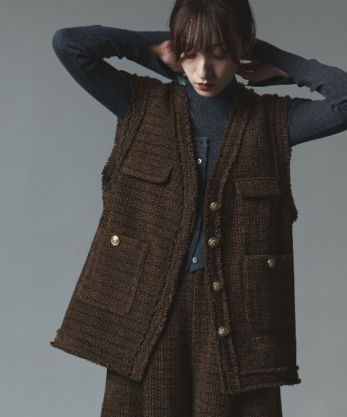 W:Huku（フーク）の「ウールミックス ツイード オーバー ベスト / Wool-Blend Tweed Overvest（ベスト・レディース・ブラック/ライトグレー/ブラウン・FREE）」の19枚目の写真