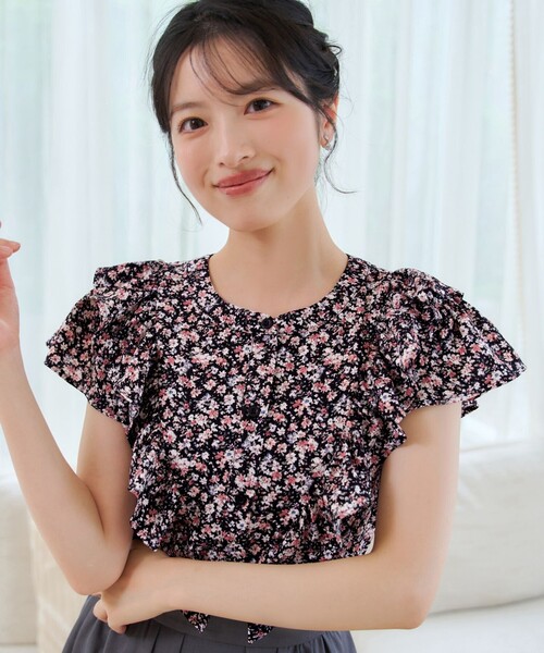 Tiaclasse(ティアクラッセ)の「花柄フリルブラウス(シャツ/ブラウス・レディース・ミント/オフホワイト/ブラック・XL/XXL)」の1枚目の写真