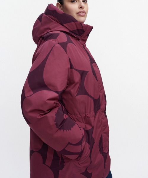 marimekko(マリメッコ)の「【バナー掲載特典付】Kaannos Unikko / down coat(ダウンジャケット/コート・レディース・パープル・LARGE/MEDIUM/SMALL/X-SMALL)」の9枚目の写真
