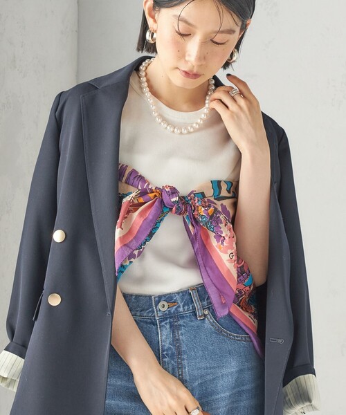 SHIPS（シップス）の「【一部SHIPS別注】BINDU: スカーフ 100×100（バンダナ/スカーフ・レディース・オレンジ系/ピンク系/ネイビー/オレンジ・ONE SIZE）」の2枚目の写真