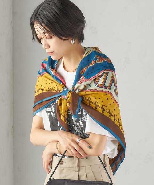 SHIPS（シップス）の「【一部SHIPS別注】BINDU: スカーフ 100×100（バンダナ/スカーフ・レディース・オレンジ系/ピンク系/ネイビー/オレンジ・ONE SIZE）」の22枚目の写真