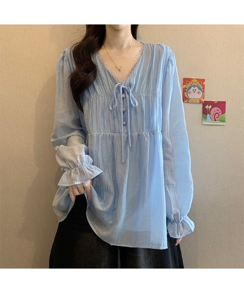 witch(ウイッチ)の「シアー楊柳フリルブラウスふんわりとしたギャザーシルエット(シャツ/ブラウス・レディース・ブルー/ブラック・FREE)」の4枚目の写真