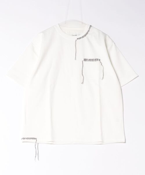 ATELANE(アテレーン)の「★ATELANE★ストレッチポンチ フラワープリント、ハンドステッチ、S/S Tee(Tシャツ/カットソー・メンズ・ホワイト系/ブラック系・MEDIUM)」の1枚目の写真
