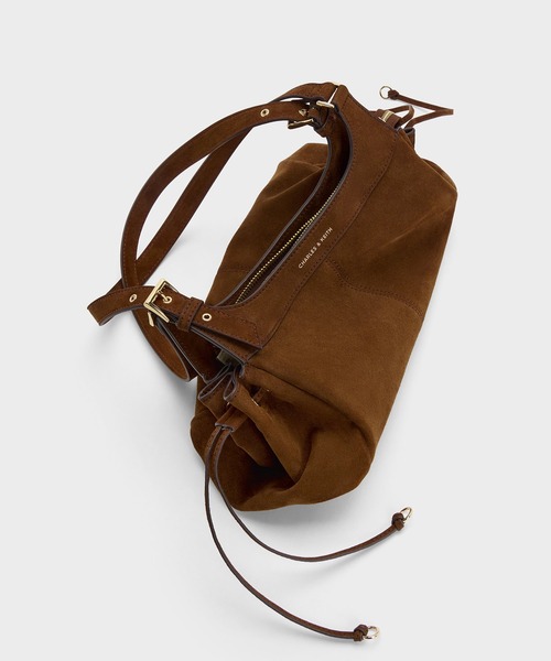 CHARLES & KEITH(チャールズ & キース)の「Lillith リリス ドローストリング トートバッグ(トートバッグ・レディース・ダークブラウン系5・M)」の9枚目の写真